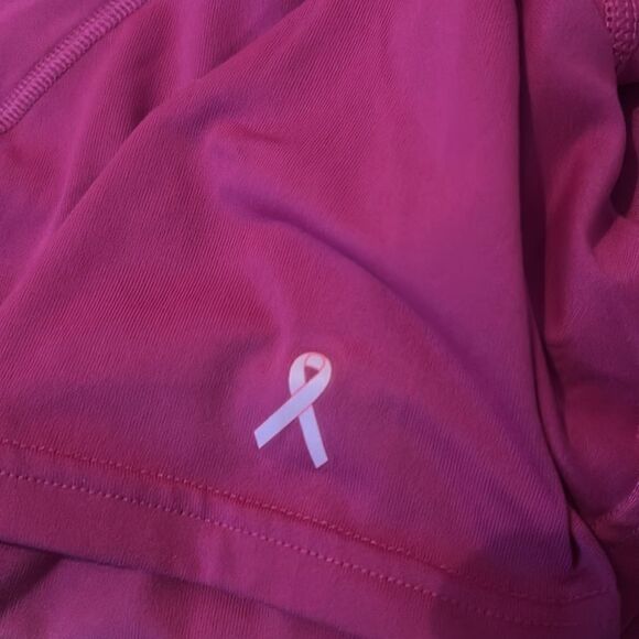 Under Armour Heatgear Loose Coupe Breast Cancer Susan Pink Top Shirt Tee XL - Picture 5 of 5